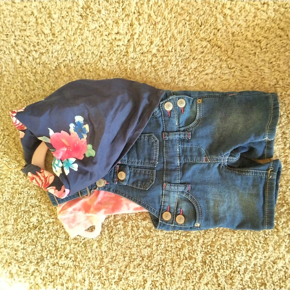 True Religion Baby Girl 3 Piece Set 9 mths- EUC - Picture 11 of 13